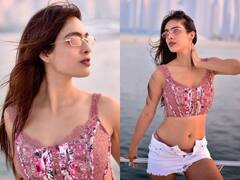 Neha Malik Latest Photos: भोजपुरी एक्ट्रेस Neha Malik ने बोट पर दिए कातिलाना पोज, तस्वीरें ने बढ़ाया इंटरनेट का पारा