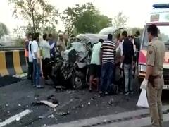 Mathura News: खुशियों के बीच पसरा मातम, शादी में जा रहे 7 लोगों की यमुना एक्सप्रेस वे पर सड़क हादसे में मौत