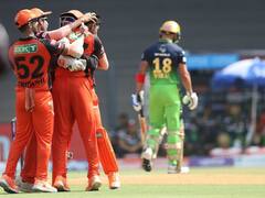 IPL 2022: Sanjay Bangar Consoles Virat Kohli After He Registers 3rd Golden Duck In IPL 2022, Video Surfaces