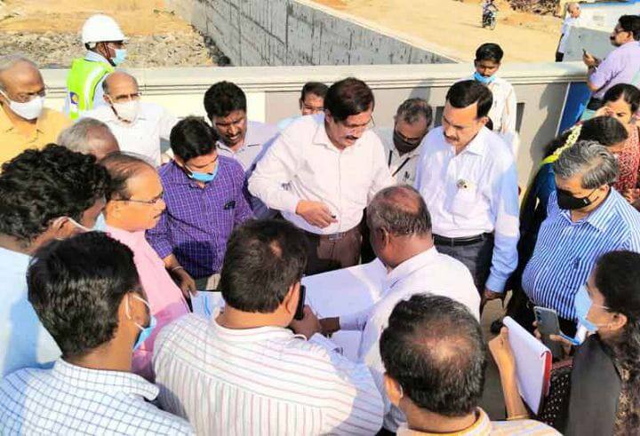 Inspecting the Cauvery Disciplinary Committee in person at the Trincomalee Western, Fort திருச்சி முக்கொம்பு மேலணை, கல்லணையில், காவிரி ஒழுங்காற்றுக்குழு நேரில் ஆய்வு
