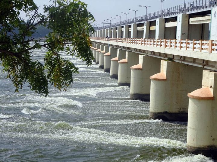 திருச்சி முக்கொம்பு மேலணை, கல்லணையில், காவிரி ஒழுங்காற்றுக்குழு நேரில் ஆய்வு