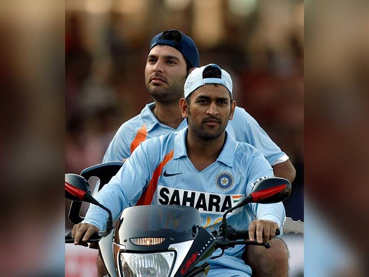 Team India Captaincy:  'Was supposed to be the captain': Yuvraj Singh claims he lost India captaincy to MS Dhoni due to Chappell row Team India Captaincy: 'माझ्याऐवजी धोनीला कर्णधार का बनवलं?' 'त्या' वादावर युवराज सिंह स्पष्टच बोलला