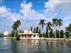 Rajasthan News: राजस्थान में झील के अंदर बन रहा ओपन थिएटर, जानें पर्यटकों के लिए क्या है खास