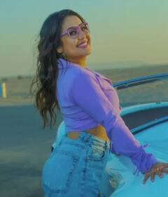 LA LA LA: 10 ਮਿਲੀਅਨ ਪ੍ਰਸ਼ੰਸਕਾਂ ਦੀ ਪਸੰਦੀਦਾ ਨੇਹਾ ਦਾ ਨਵਾਂ ਗੀਤ 