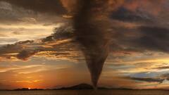 Cyclone Ashani: বিপদ এড়াতে ঘূর্ণিঝড়ের আগে যে কাজগুলো অবশ্যই করে রাখবেন