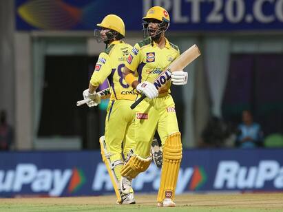 CSK vs DC, 1st innings: chennai super kings set target for delhi capitals CSK vs DC, 1st innings: கான்வேயின் அதிரடியால் வாழ்வா சாவா போட்டியில் 208 ரன்கள் எடுத்திருக்கிறது சிஎஸ்கே!