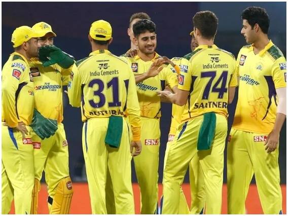IPL 2022: 7 हार के बावजूद प्लेऑफ में पहुंच सकती है धोनी की चेन्नई सुपर किंग्स, जानिए कैसे IPL 2022: 7 हार के बावजूद प्लेऑफ में पहुंच सकती है धोनी की चेन्नई सुपर किंग्स, जानिए कैसे