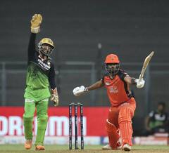 बंगळुरुचा हैदराबादवर मोठा विजय