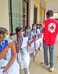 World Red Cross Day 2022: করোনা পরিস্থিতি, যুদ্ধ, প্রাকৃতিক বিপর্যয়, কীভাবে মানুষের সেবা করে চলেছে রেডক্রস?