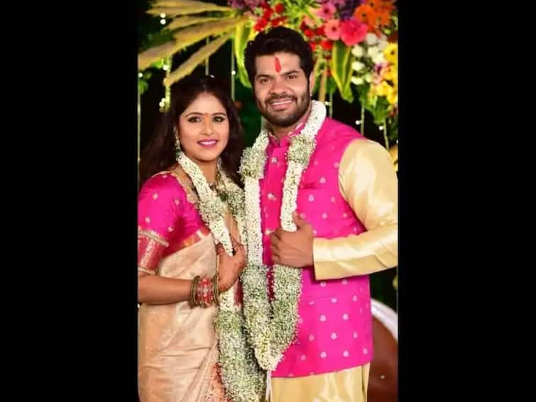 Akshaya Deodhar shared a video of Engagement and thanked the fans Akshaya - Hardik Engagement : तु्म्ही केलेलं प्रेम मी शब्दात मांडू शकत नाही..., अंजलीबाईंनी साखरपुड्याचा व्हिडीओ शेअर करत चाहत्यांचे मानले आभार