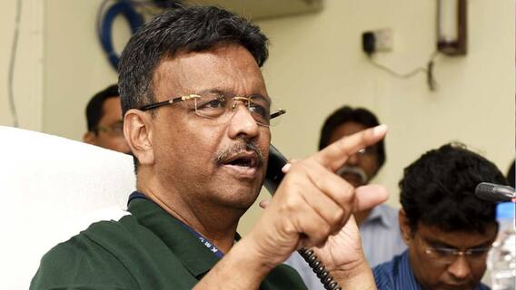 Cyclone Alert:‘সব পাম্পিং স্টেশনকে সতর্ক রাখা হচ্ছে, খোলা কন্ট্রোল রুমও’, জানালেন ফিরহাদ হাকিম।Bangla News
