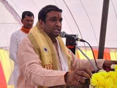 Unnao News: भूमाफियाओं के खिलाफ योगी सरकार के एक्शन का अपने ही कर रहे विरोध, बीजेपी विधायक ने लगाया ये आरोप