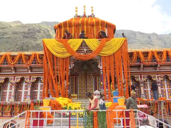 Badrinath Dham Opens Portals For Devotees For Next 6 Months Under Tight Security Char Dham Yatra Began On May 3 WATCH | Badrinath Dham Opens Portals For Devotees With Rituals And Army Band Under Tight Security