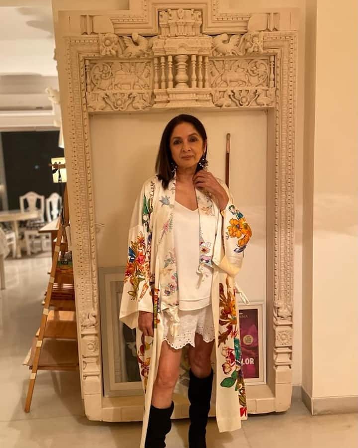 Neena Gupta paved the way for many women and proved that one does not need to marry to be a mother. The versatile actor did not care about society’s approval and raised Masaba alone.
