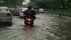 Cyclone Asani Update : যাদবপুর ও সার্দার্ন অ্যাভিনিউ, বৃষ্টিতে ভাসল শহরের বিভিন্ন এলাকা।Bangla News