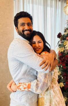 Katrina Kaif ,Vicky Kaushal Photos : विकी कतरिना स्पेंड करतायत 'क्वालिटी टाईम'; शेअर केले खास फोटो