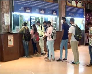 PIB Fact Check: શું રેલવે પ્લેટફોર્મ ટિકિટની કિંમત 50 રૂપિયા છે? જાણો સરકારે શું કર્યો ખુલાસો