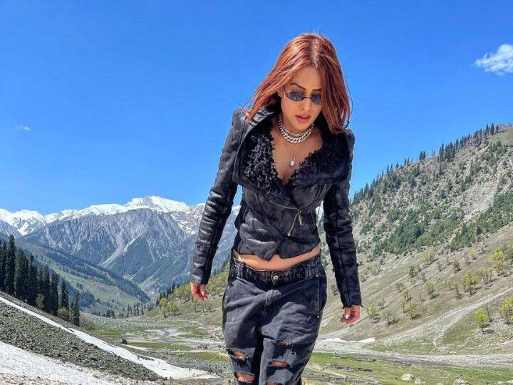 निया शर्मा तिच्या ग्लॅमरस स्टाइल आणि ड्रेसिंग सेन्समुळे नेहमीच चर्चेत असते.