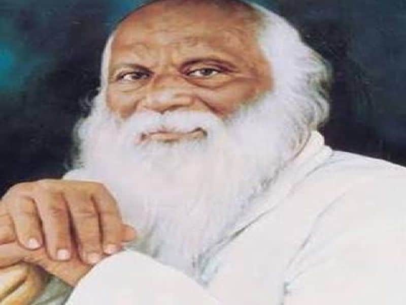 श्रीरामपूर मध्ये कर्मवीर भाऊराव पाटील यांच्या ६७ व्या पुण्यतिथीनिमित्त ‘साहित्यिक फेरफटका’ कर्मवीर चरणी स्तुत्य मानवंदना : प्राचार्य डॉ. शंकरराव गाजरे