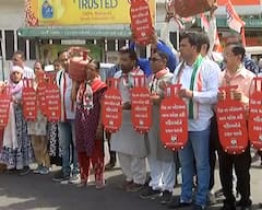 વડોદરામાં મોંઘવારીને લઈને કોંગ્રેસનું વિરોધ પ્રદર્શન