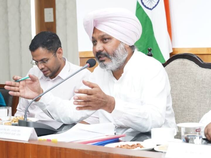 Punjab Finance Minister Harpal Singh Cheema Sought anticipatory bail in a Case registered against him two years ag Punjab News: पंजाब सरकार के वित्त मंत्री हरपाल सिंह चीमा के खिलाफ साल 2020 में दर्ज हुआ था मामला, अब मांगी अग्रिम जमानत