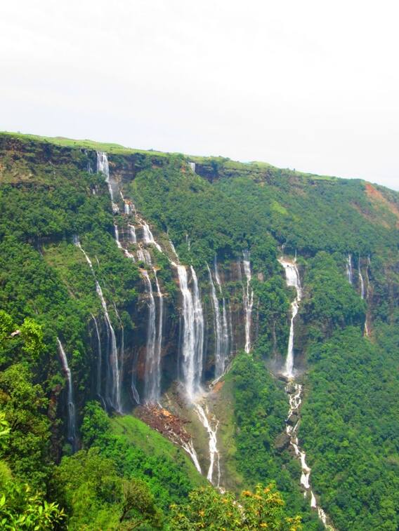 கோடை வெப்பத்தில் இருந்து தப்பிக்க சிறந்த இடங்களின் பட்டியல் இதோ!