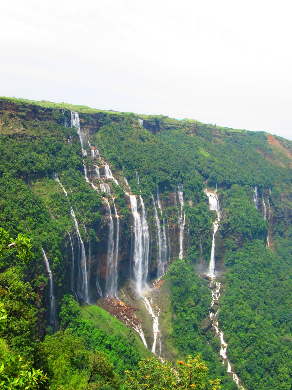 கோடை வெப்பத்தில் இருந்து தப்பிக்க சிறந்த இடங்கள்