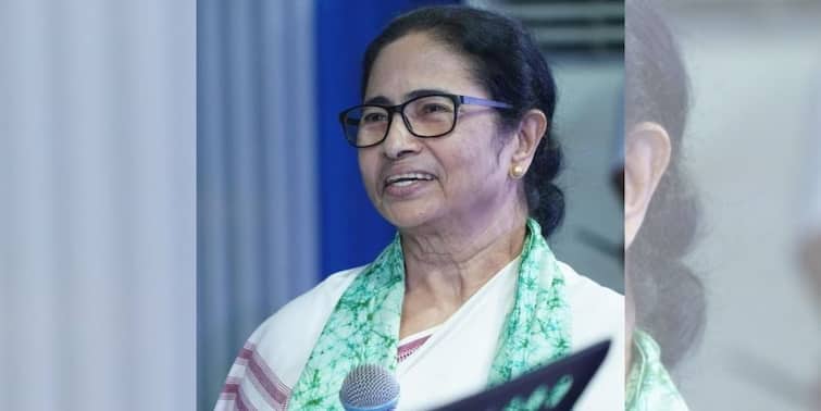 Mamata Banerjee: Chief Minister of West Bengal Mamata Banerjee gets Bangla Academy Award for literary contribution Mamata Banerjee: সাহিত্য চর্চায় নিরলস সাধনার জন্য বাংলা আকাদেমির বিশেষ পুরস্কার পেলেন মমতা বন্দ্যোপাধ্যায়