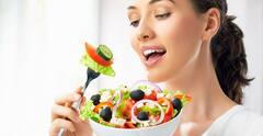 Superfood For Women: સુંદરતા અને સ્વાસ્થ્ય બંને માટે ડાયટમાં સામેલ કરો આ 10 સુપર ફૂડ