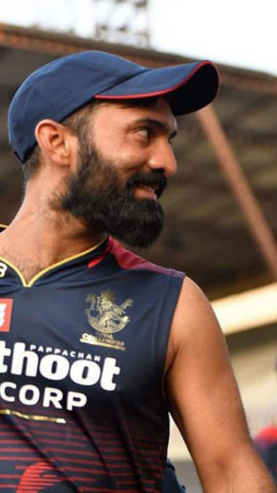 ধোনি না আইপিএলের জনপ্রিয় উইকেট কিপার অন্য কেউ?