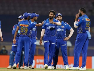 MI vs KKR: ਮੁੰਬਈ ਨੇ ਕੋਲਕਾਤਾ ਨੂੰ 165 'ਤੇ ਰੋਕਿਆ, ਜਸਪ੍ਰੀਤ ਬੁਮਰਾਹ ਨੇ ਸਿਰਫ 10 ਦੌੜਾਂ ਦੇ ਕੇ 5 ਵਿਕਟਾਂ ਲਈਆਂ