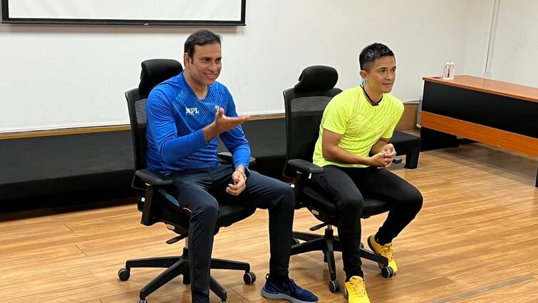 BCCI Shares Video Of Football Captain Sunil Chhetri Taking Part In A Fielding Drill At National Cricket Academy BCCI on Sunil Chhetri: ফুটবল ছেড়ে কি এবার ক্রিকেটে মনোনিবেশ করছেন সুনীল ছেত্রী?