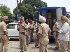 ਜੇਲ੍ਹ ਤੋੜਨ ਦੇ ਮੁਲਜ਼ਮ ਨੂੰ ਵਿਆਹ 'ਚ ਲੈ ਕੇ ਉੱਤਰਾਖੰਡ ਪੁੱਜੀ ਪੰਜਾਬ ਪੁਲਿਸ, ਲੋਕਾਂ 'ਚ ਮੱਚਿਆ ਹੜਕੰਪ, ਸਮਾਗਮ ਵੀ ਮੁਲਤਵੀ