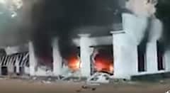 Sri Lanka Crisis: PM Mahinda Rajapaksa's residence set on fire after his resignation | Master Stroke