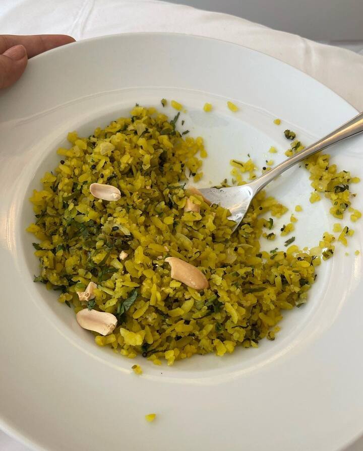 ਵਾਈਟ ਲੇਡੀ ਬੌਸ ਦੇ ਲੁੱਕ 'ਚ ਨਜ਼ਰ ਆਈ ਆਲੀਆ ਭੱਟ