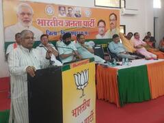 Durg News: CM बघेल अपनी 90 विधानसभाओं के दौरे पर, विपक्ष ने Munna Bhai M.B.B.S फिल्म से की तुलना