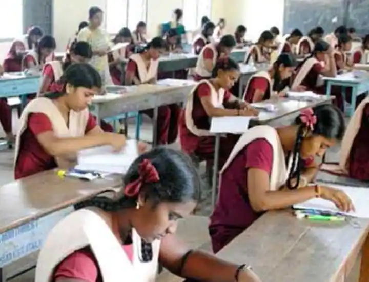 Tamil Nadu To Probe Absenteeism Of Over Thousands Of Students In Class 10 & 12 Board Exams