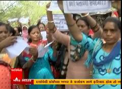 ગાંધીનગરમાં આશા વર્કરોએ કર્યું વિરોધ પ્રદર્શન, મંજૂરી ન હોવાથી કરાઈ અટકાયત