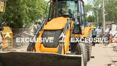 Delhi MCD Demolition Drive: मंगोलपुरी में चल पड़ा बुल्डोजर, तोड़ी गई दुकानें
