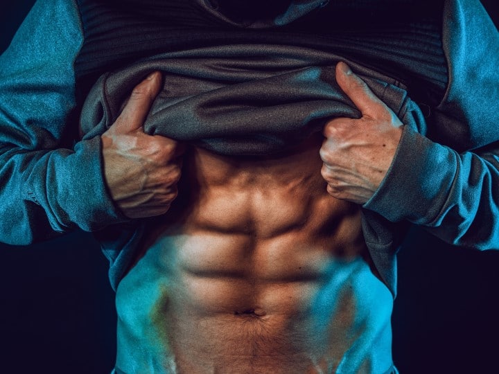 Man Bypasses Exercise With Six-Pack Tattoo, photos and videos goes viral Six-Pack Idea: ఓర్ని, ఇలా కూడా చేయొచ్చా? సిక్స్ ప్యాక్స్ రావడం లేదని పొట్టను ఇలా మార్చేసుకున్నాడు