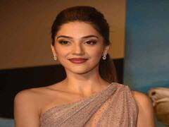 Mehreen Kaur Pirzada Photos:  హనీ హాట్ అవతార్