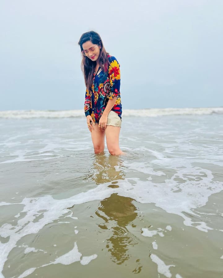 కార్తీక దీపం సీరియల్ లో నెగిటివ్ పాత్ర చేసినప్పటికీ చాలా పాపులర్ అయ్యింది శోభాశెట్టి. -Image credit: ShobhaShetty/Instagram