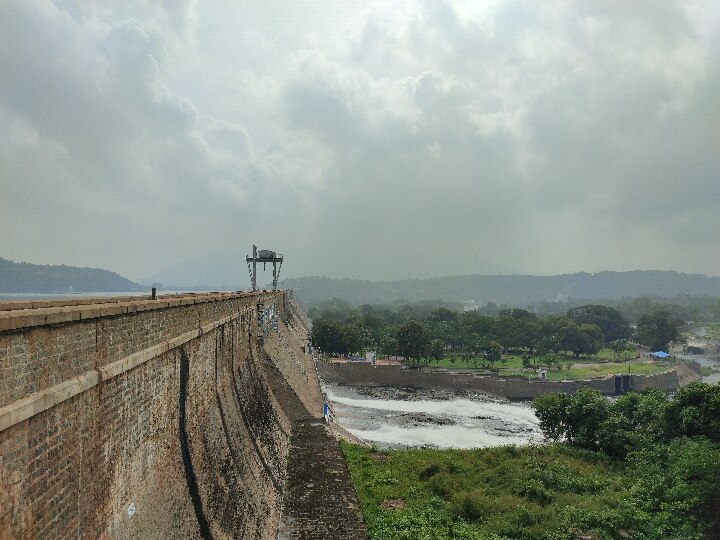 Mettur Dam: மேட்டூர் அணையின் நீர் வரத்து 5,045 கன அடியில் இருந்து 3,135 கன அடியாக குறைவு
