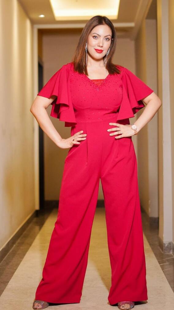 मुनमुन दत्ता की इन फोटोज़ से नज़र नहीं हटा पाएंगे