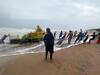 Cyclone Asani Effect: అసని తుపాను ఎఫెక్ట్, తీరానికి కొట్టుకొచ్చిన మందిరం - చూసేందుకు ఎగబడుతున్న జనాలు !
