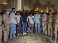 Greater Noida News: ग्रेटर नोएडा में पुलिस और बदमाशों के बीच मुठभेड़, तीनों शातिर लुटेरों के पैर में लगी गोली