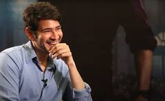 Mahesh Laughs Loud With Bitthiri Sathi: బిత్తిరి సత్తి యాస సీక్రెట్ తెలుసుకున్న మహేష్ | ABP Desam