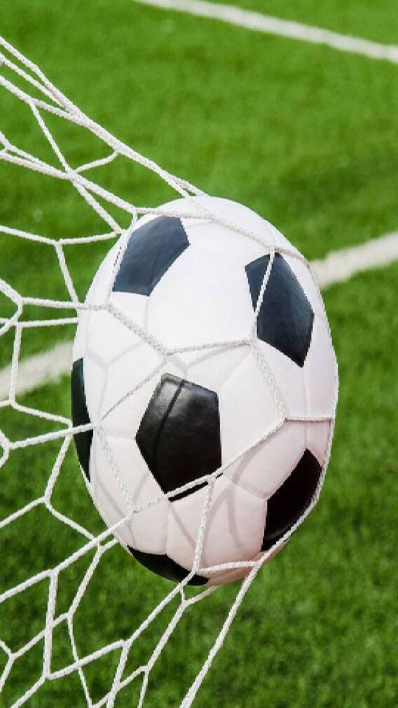 అత్యధిక పారితోషికం తీసుకుంటున్న టాప్-10 ఫుట్‌బాలర్లు వీరే - నం.3లో రొనాల్డో - మరి టాప్ ఎవరు?