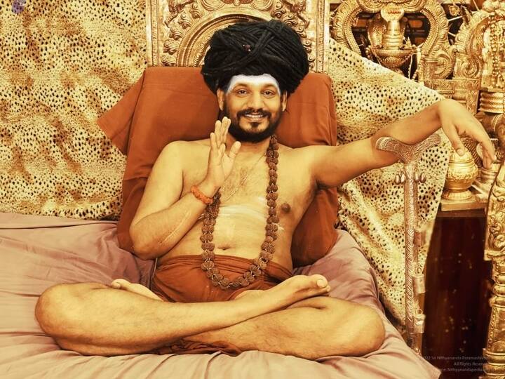 I am not dead Nithyananda put end to the rumour Post a photo and a letter to the disciples 'நான் இன்னும் சாகலை' : வதந்தியை தடுக்க கடிதம் வெளியிட்ட நித்தியானந்தா!