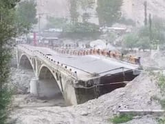Dramatic Video Shows How Pakistan’s Historic Bridge Collapsed After Glacier Outburst